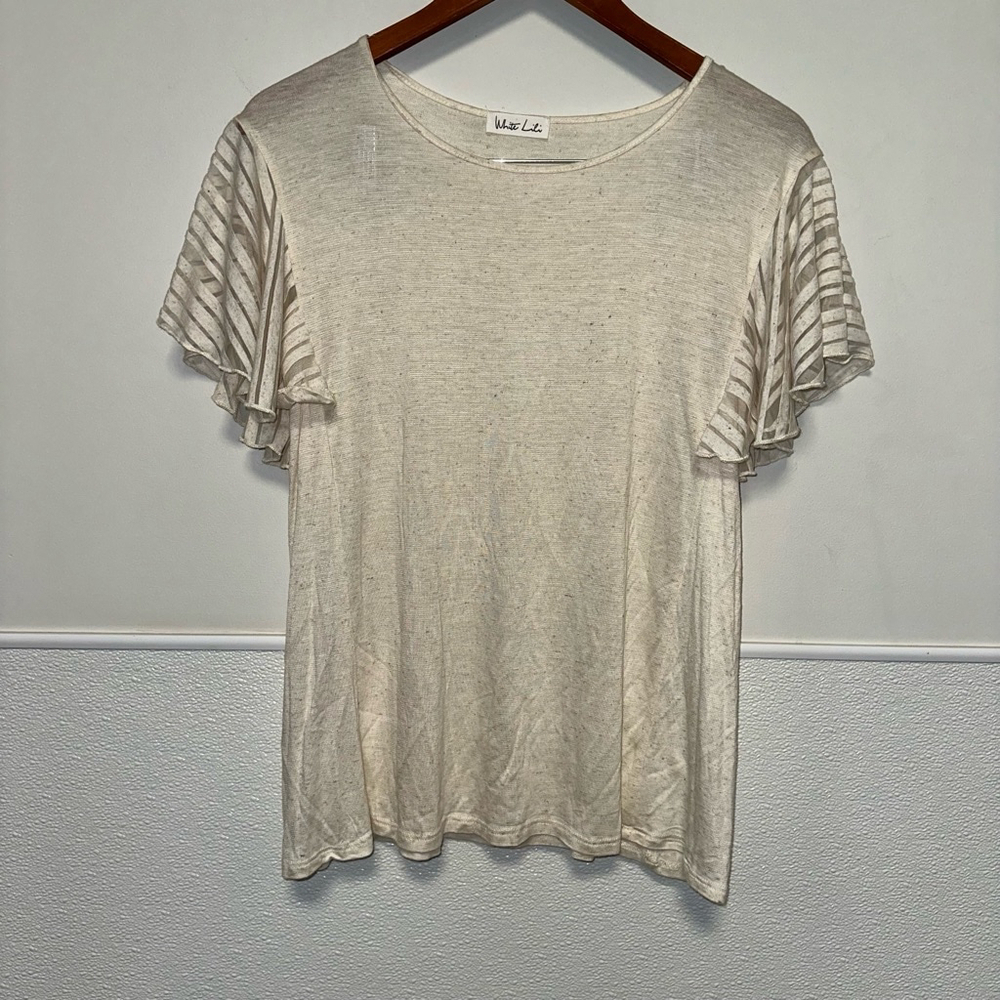 Women's White Lili Top Size Medium Cream Short Sleeve Ruffle